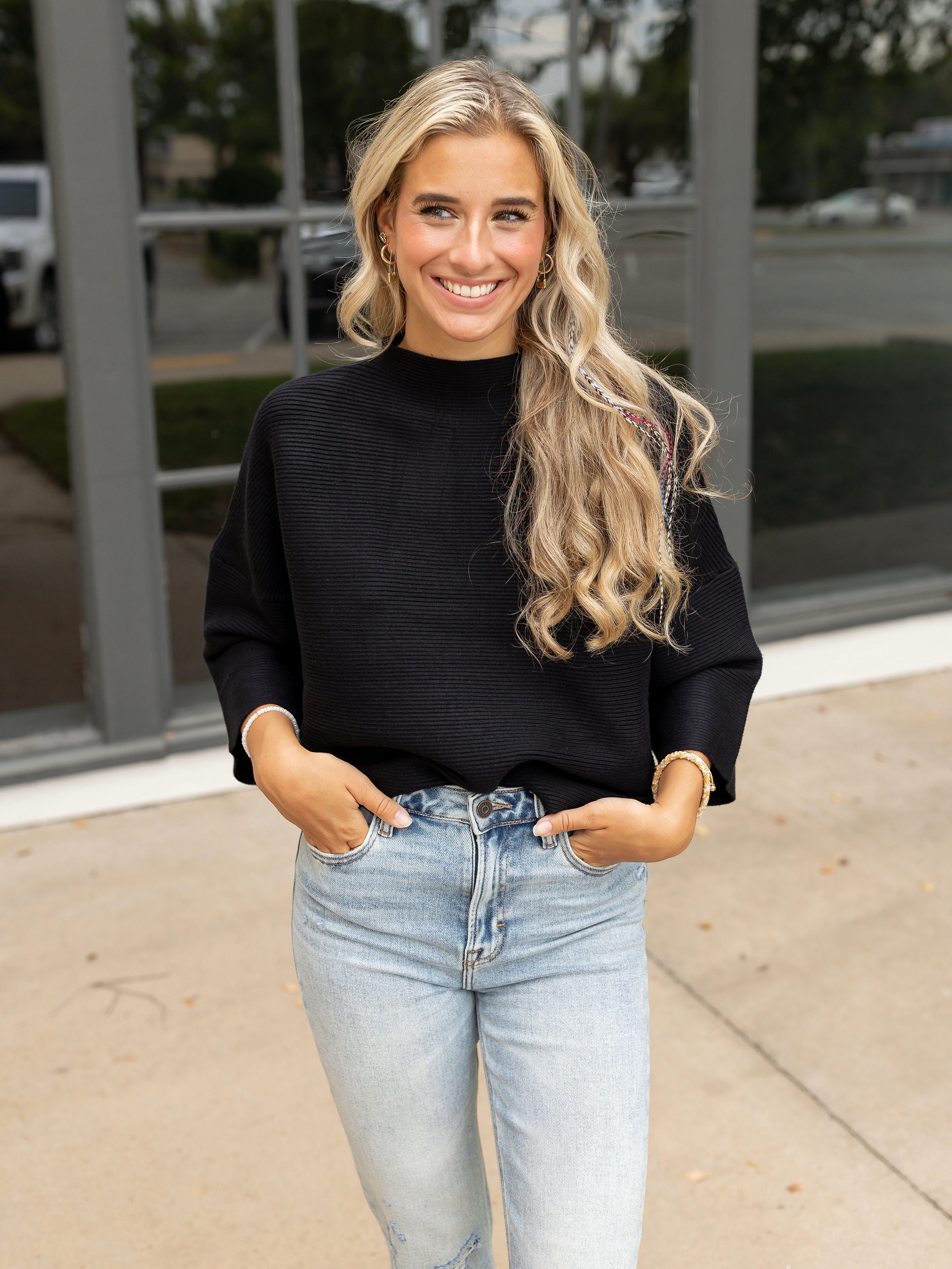 Ribbed Quarter Sleeve Sweater - Black