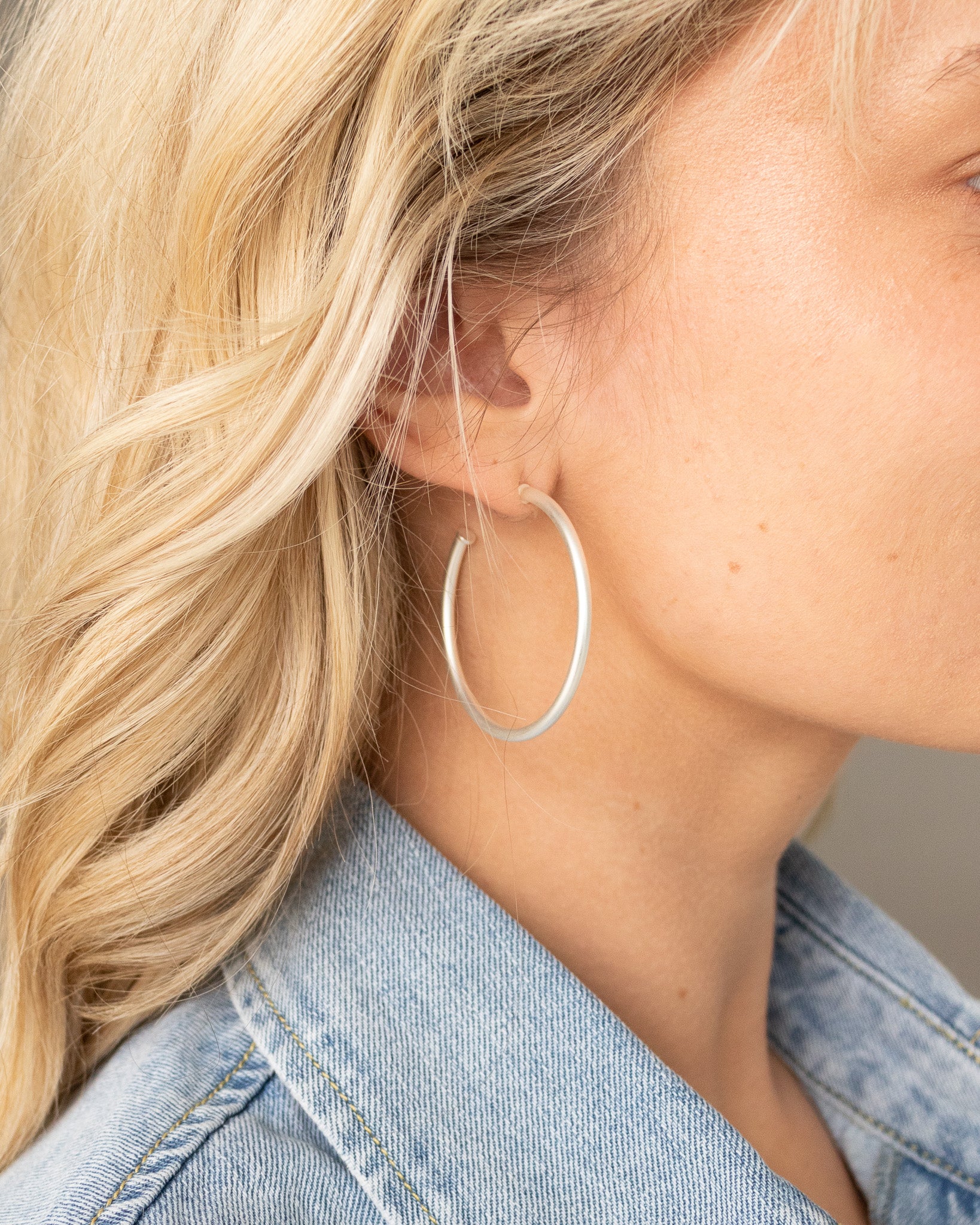 Thin Matte Hoop