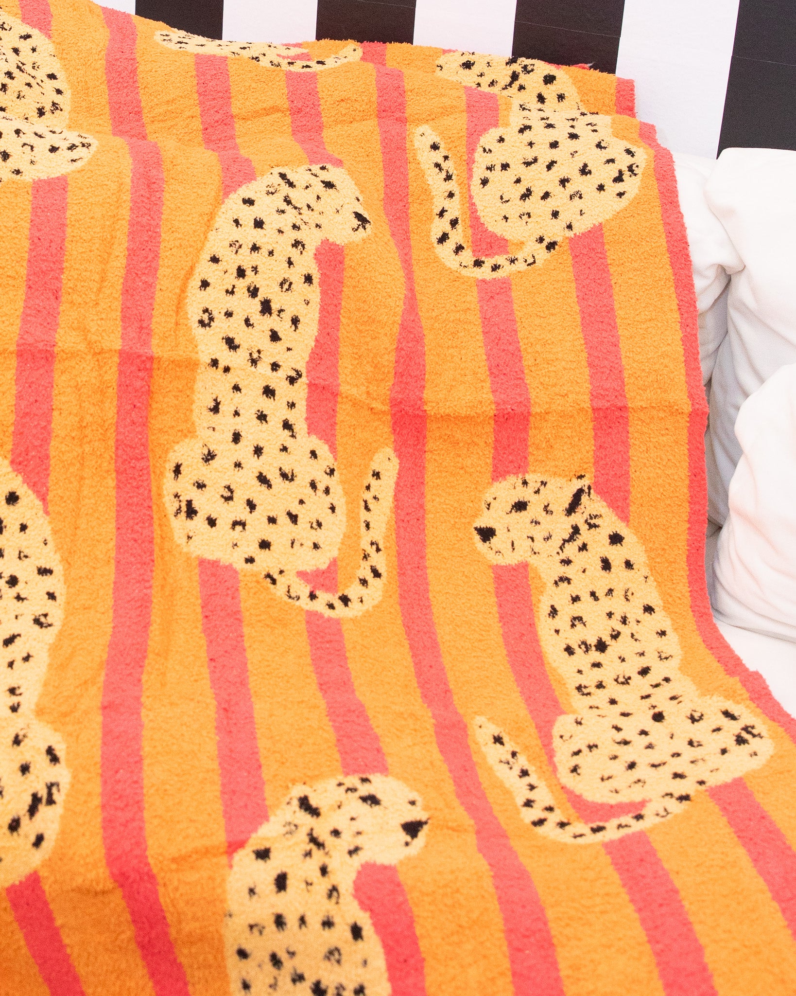 Cheetah Blanket - Pink & Orange