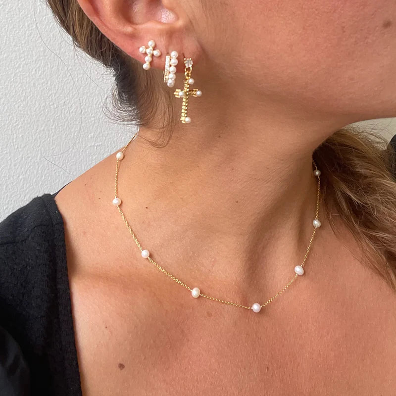 The Looker Pearl Necklace
