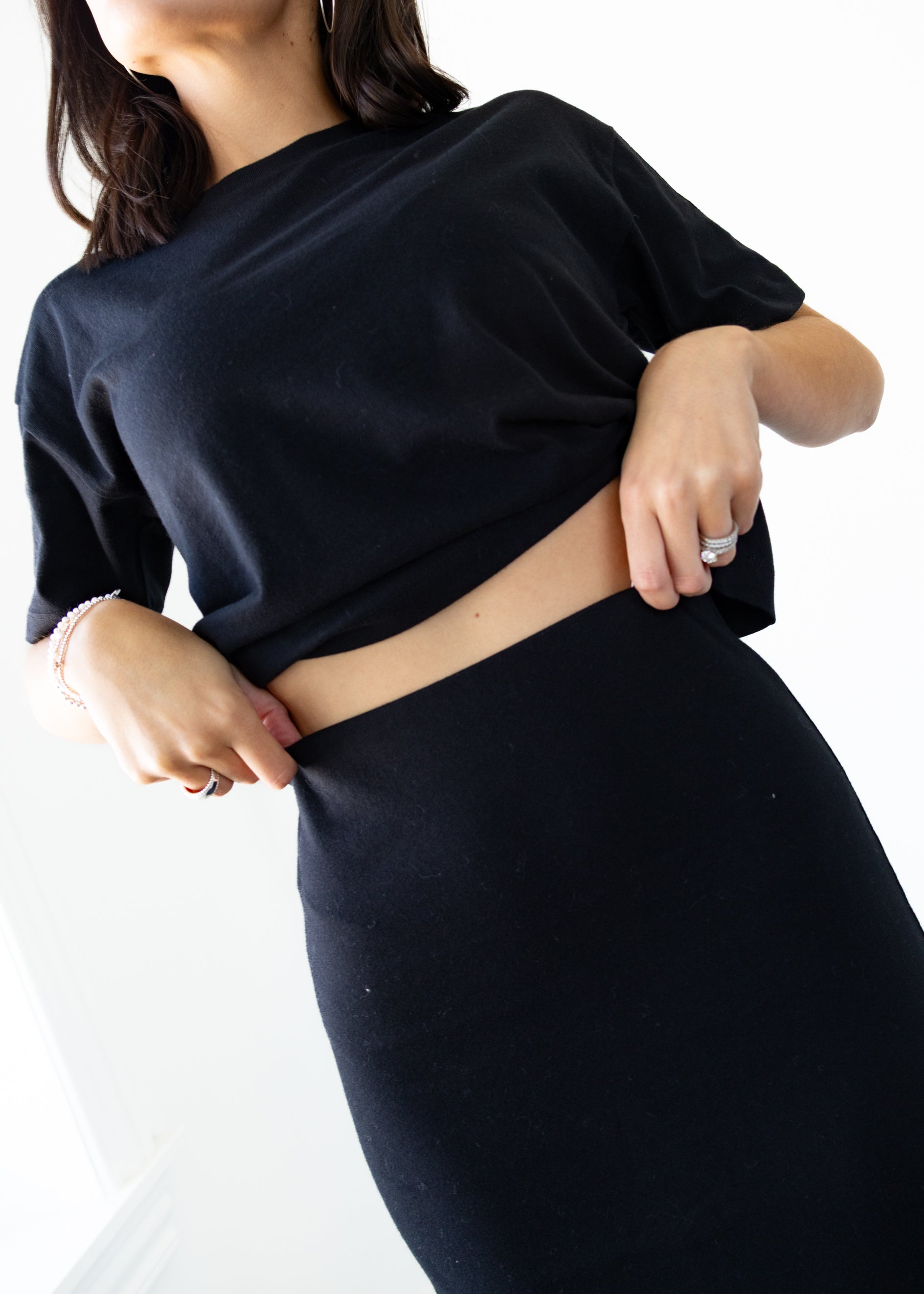 Z Supply Gail Midi Skirt - Black – MAC Collection