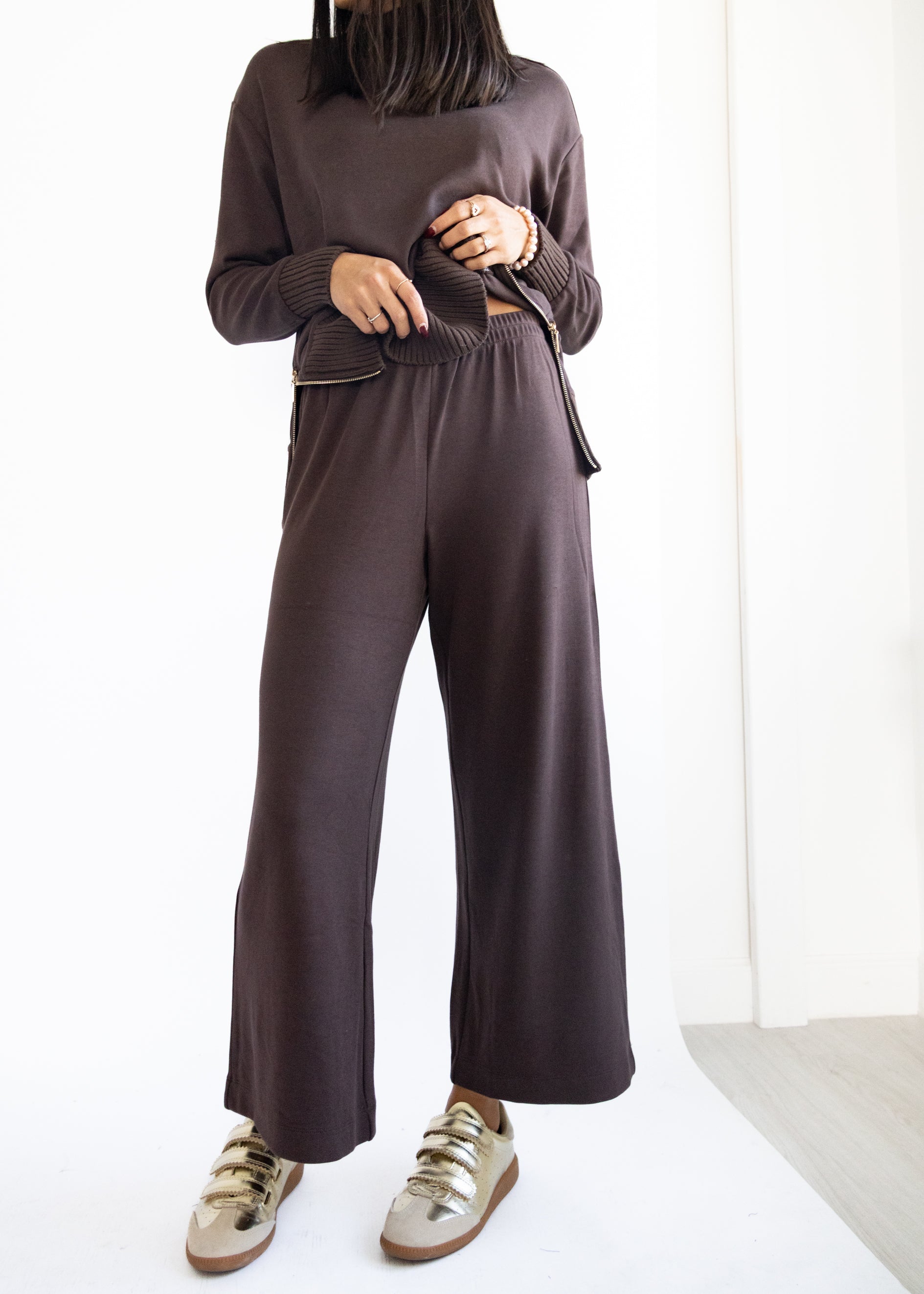 3N6A4312.jpg?v=1759413040&