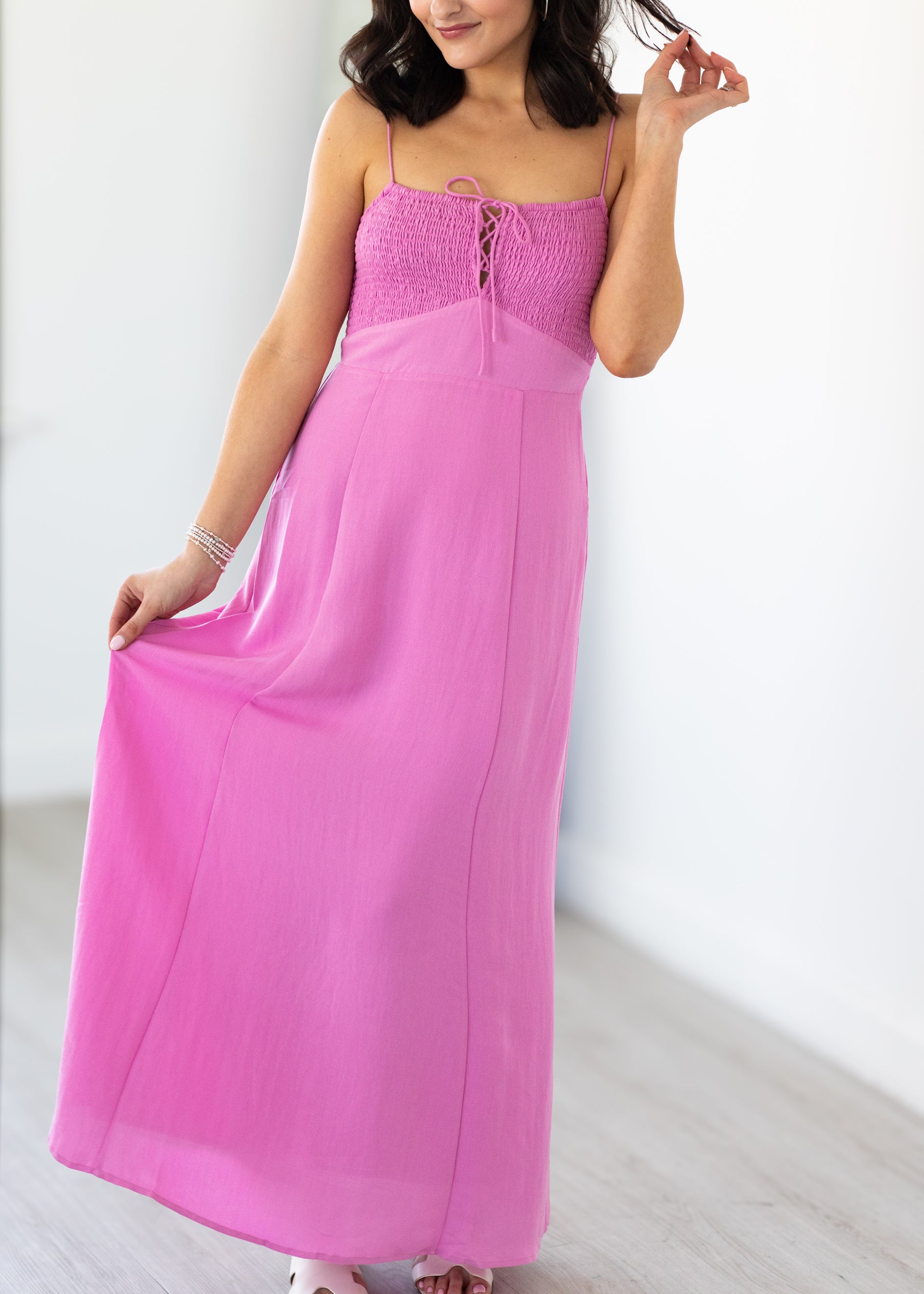 flowy dress in spanish Zapakasa Women White Chiffon Long Engagement Dress with Slit Sweetheart  Ruched Wedding Dress main image 0