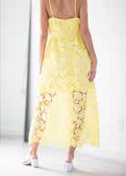 yellow dress